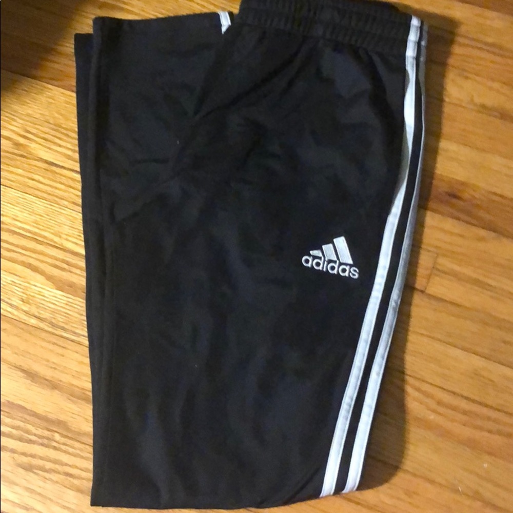 Adidas joggers (kids)